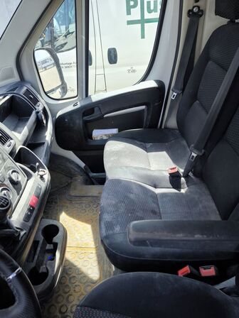 Varebil PEUGEOT Boxer Van 2.2 Bluehdi 140 Hk L3h2
