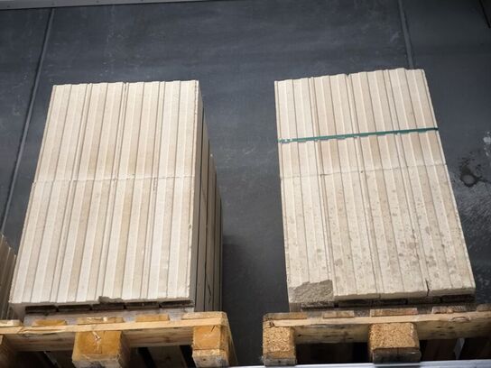 9 stk. paller med betonelementer