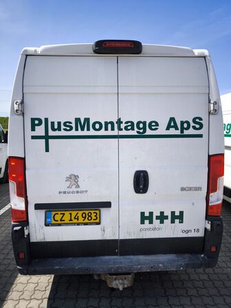 Varebil PEUGEOT Boxer Van Bluehdi 140 Hk L3h2