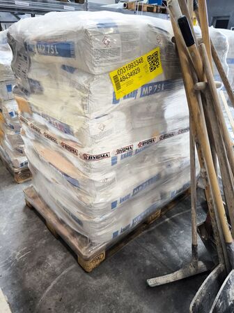 Palle med gipspuds KNAUF MP 75 L