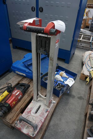 Diamantborremaskine, HILTI DD130 inkl. Stativ