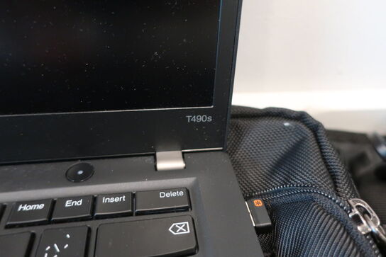 Bærbarcomputer LENOVO Thinkpad T490s