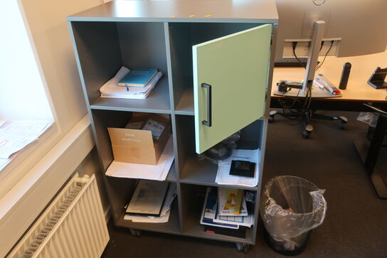 Skab CUBE Design uden indhold