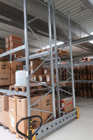 12 fag pallereoler uden indhold