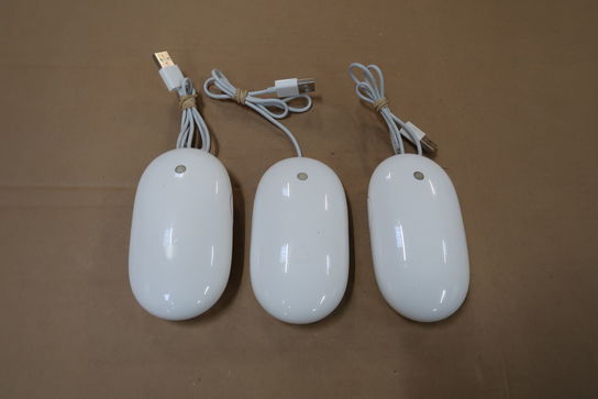 3 x Apple Mouse A1152