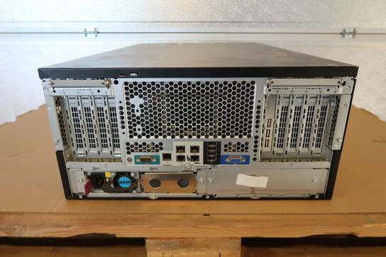 HP ProLiant ML350p G8