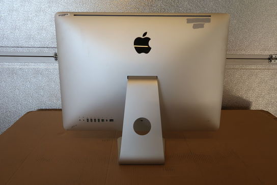 Apple iMac 12,1 i5-2400S 21,5" 