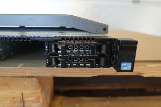 Dell R620 Rack server