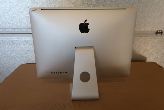 Apple iMac 12,1 i5-2400S 21,5" - LÆS BESKRIVELSE