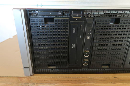 HP ProLiant ML350p G8