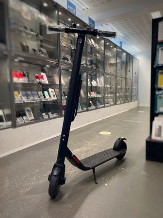 Segway Ninebot ES4 El løbehjul - Demomodel