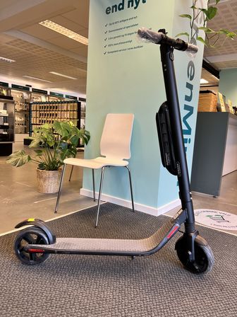 Segway Ninebot ES4 El løbehjul - Demomodel