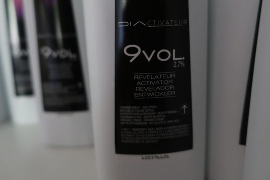 3 stk. aktiveringsemulsion L'ORÉAL Diactivateur 9 vol 2,7%