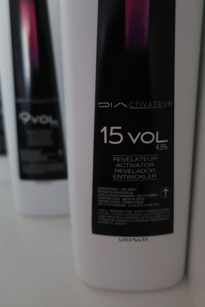 4 stk. aktiveringsemulsion L'ORÉAL Diactivateur 15 vol 4,5%