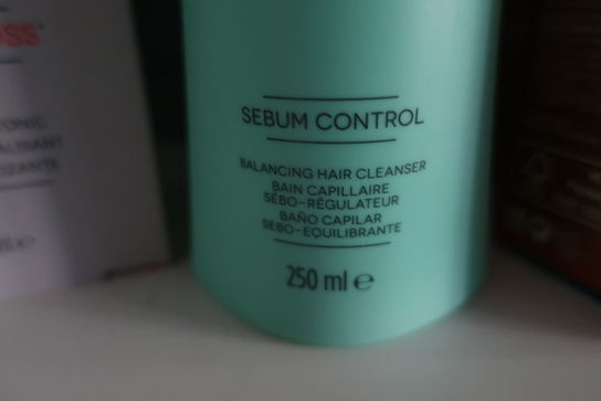 2 stk. hårshampoo til fedtet hår REVLON, Sebum Control