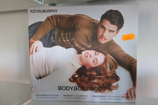 1 stk. body scrub samt 1 stk. body wash KEVIN MURPHY