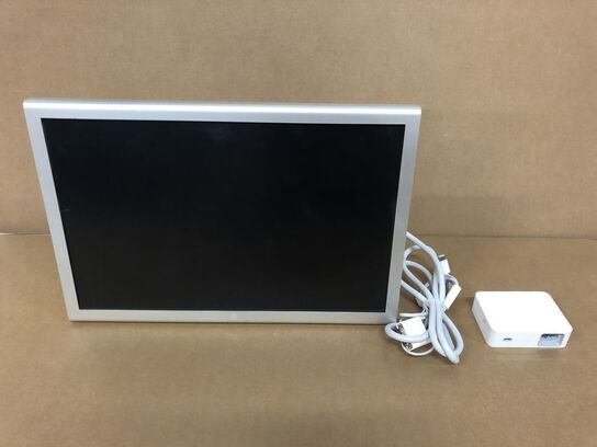 Apple Cinema Display 20"