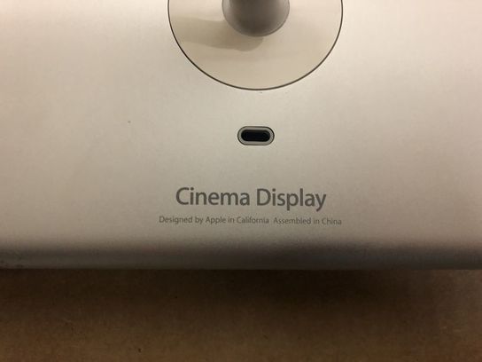 Apple Cinema Display 20"