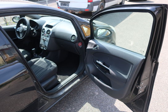 Personbil OPEL Corsa Ecoflex (momsfri)