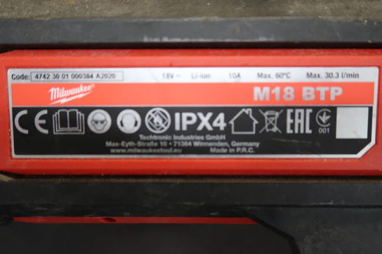 Akku-vandpumpe MILWAUKEE M18-BTP