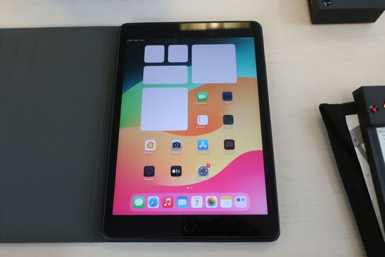 Tablet APPLE iPad 7. Gen 128 GB 