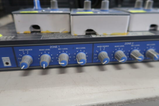 Zone mixer CLOUD CX263 incl. 3 pieces. control panels