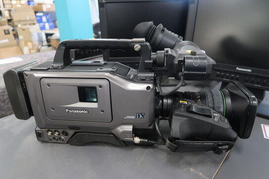 Camcorder PANASONIC AG-DVC200E