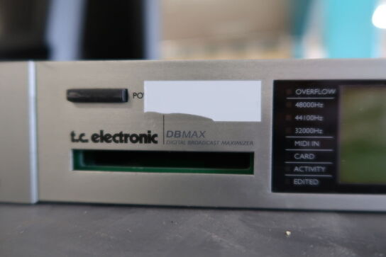 Multi effect TC ELECTRONIC DbMax