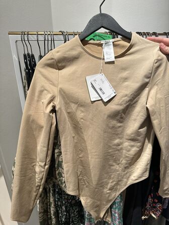 Kæmpe parti designertøj ca. 70 dele - vejl. Pris ca. 127.000 kr.