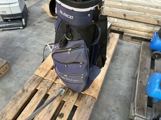 Golfbag med 12 stk. Køller