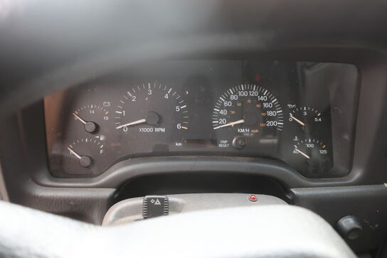 Varebil JEEP Cherokee 2,5