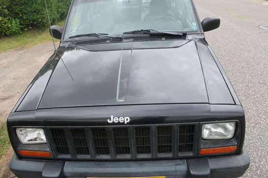 Varebil JEEP Cherokee 2,5