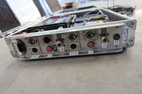 2 stk. Radio-sendetrin i kuffert TP-radio