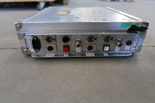 2 stk. Radio-sendetrin i kuffert TP-radio