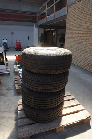 4 stk. alu fælge 255/55R18 