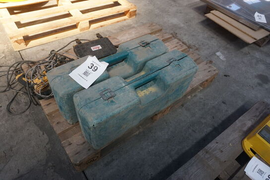2 stk. Boremaskine DEWALT mv. 
