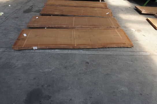 IROKO Planke (AFRIKANSK TEAKTRÆ)
