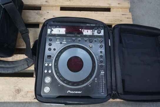 DJ pult DVJ-1000