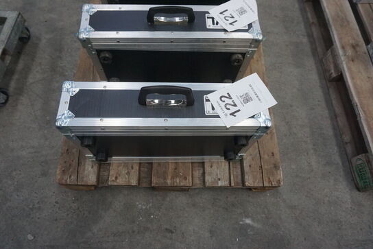 Cameo Xnode 8 inkl. 2U rack