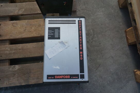 2 stk. Frekvensomformer DANFOSS