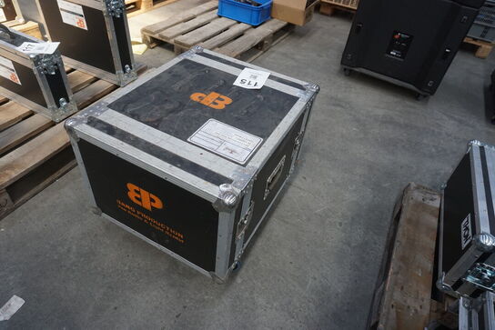 Flightcase med skuffer + indhold