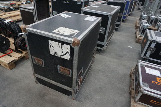 2 stk. Martin Audio LE-400 inkl. flightcase