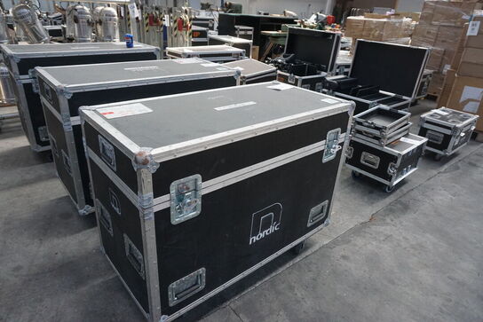2 stk. Varilite VL3500Q inkl. flightcase