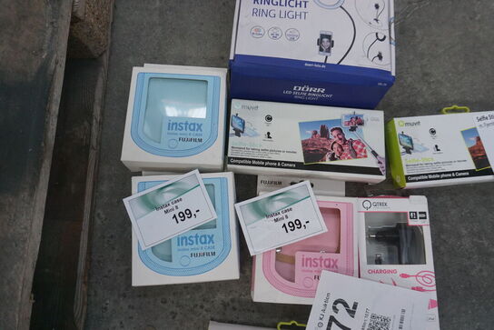Diverse telefonholdere mv. 