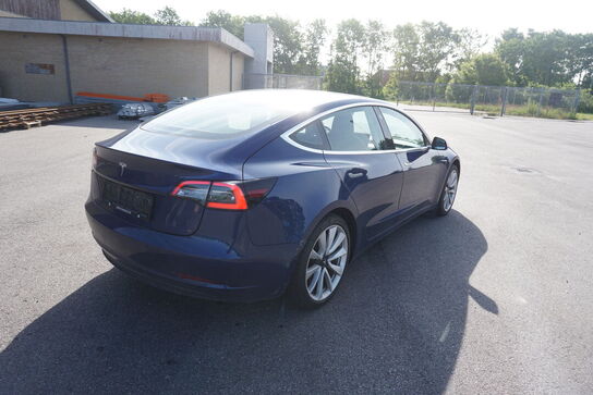 Tesla model 3 E3D tidligere reg nr: DE40697