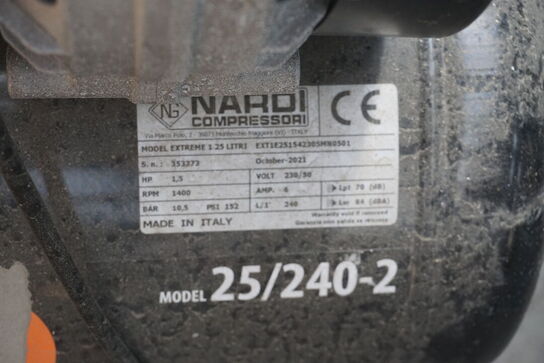 Kompressor TJEP 25/240-2