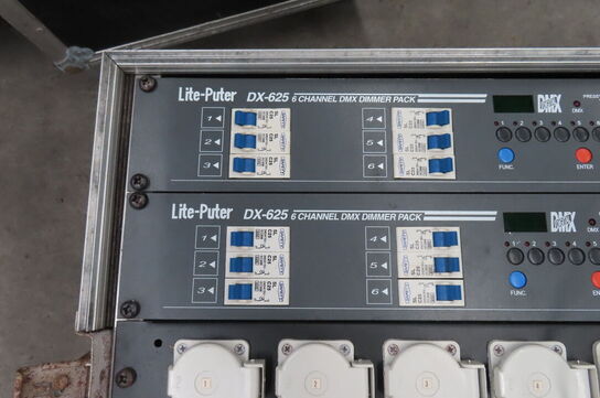 2 stk. 6ch dimmer inkl. 8U rack