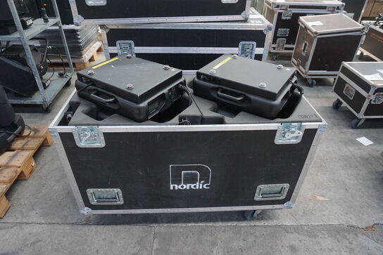 2 stk. Varilite VL3500Q inkl. flightcase