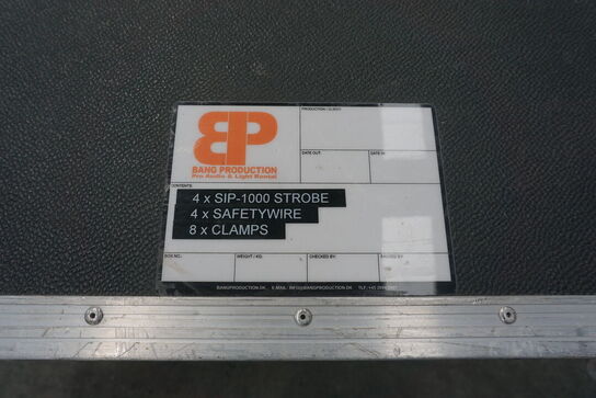 4 stk. SIP-1000 LED Strobe RGBW inkl. flightcase