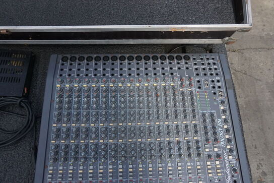 Studiomaster Trilogy 206 mixer